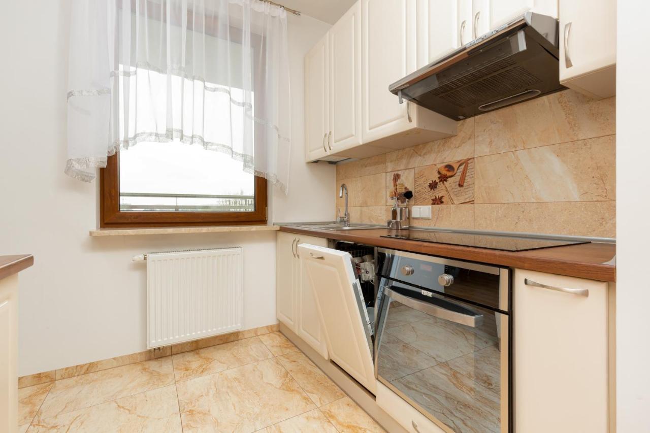 Apartament Na Woli Sowinskiego By Noclegi Renters Warsaw Exterior photo