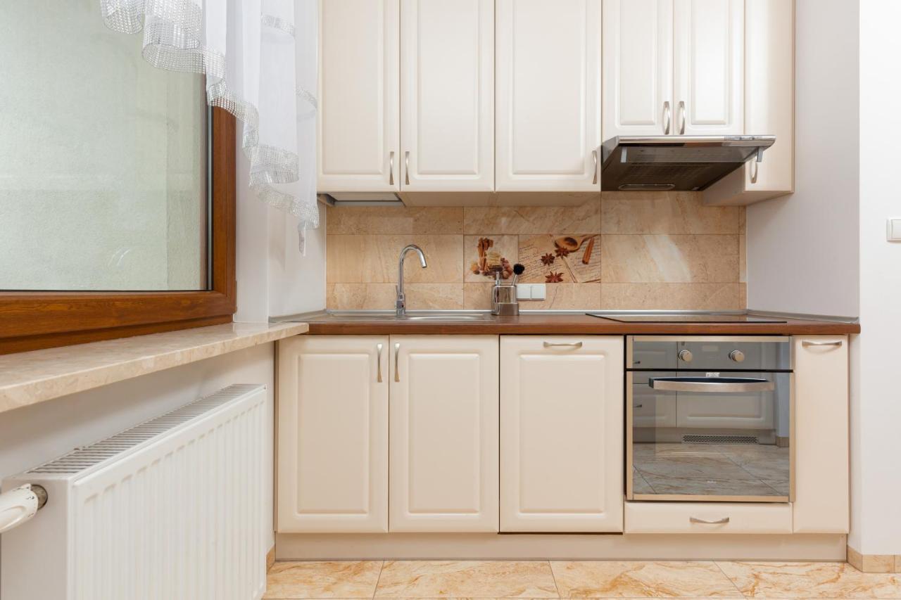 Apartament Na Woli Sowinskiego By Noclegi Renters Warsaw Exterior photo